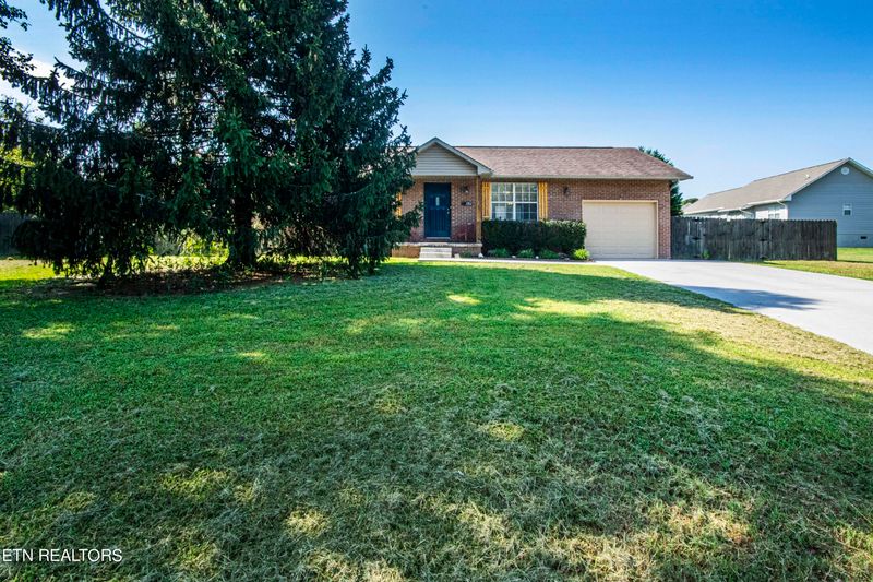 1716 S Ridge Ct, Sevierville, TN 37862
