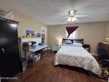 1717 8th Ave, Knoxville, TN 37917