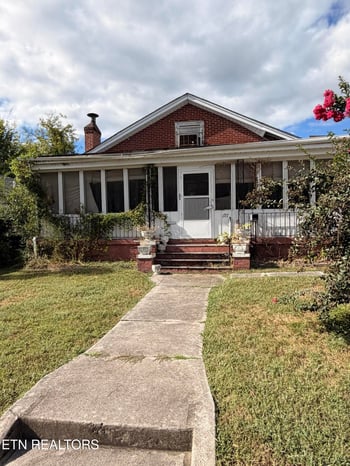 1717 Henrietta Ave, Knoxville, TN 37915