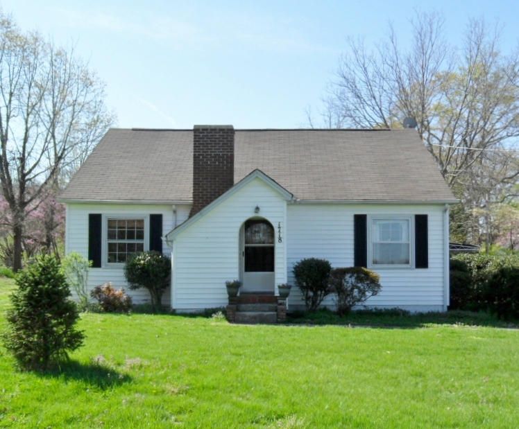 1718 Tuckaleechee Pike, Maryville, TN 37803
