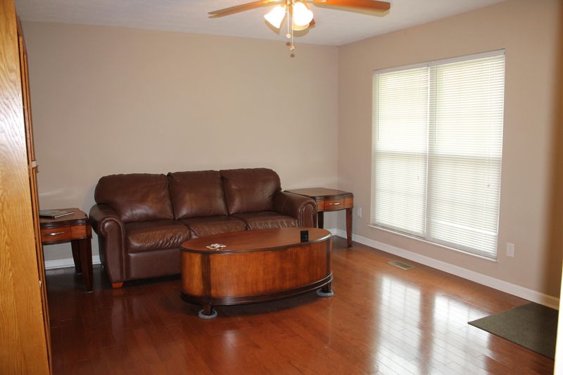 1719 Frank Watts Rd, Knoxville, TN 37909