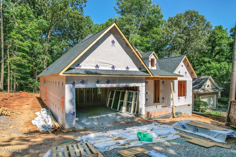 172 Chahyga Way, Loudon, TN 37774