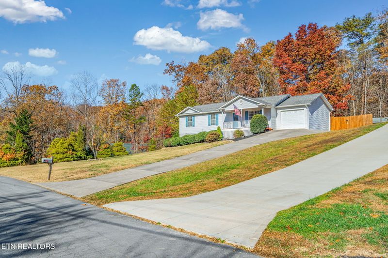 172 Edgewood Dr, Powell, TN 37849