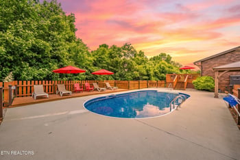 172 Fox Hunter Rd, Maynardville, TN 37807