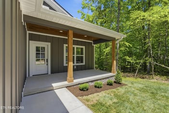 172 Hawes Cir, Crossville, TN 38558