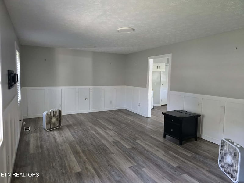 172 Liberty St, Jacksboro, TN 37757