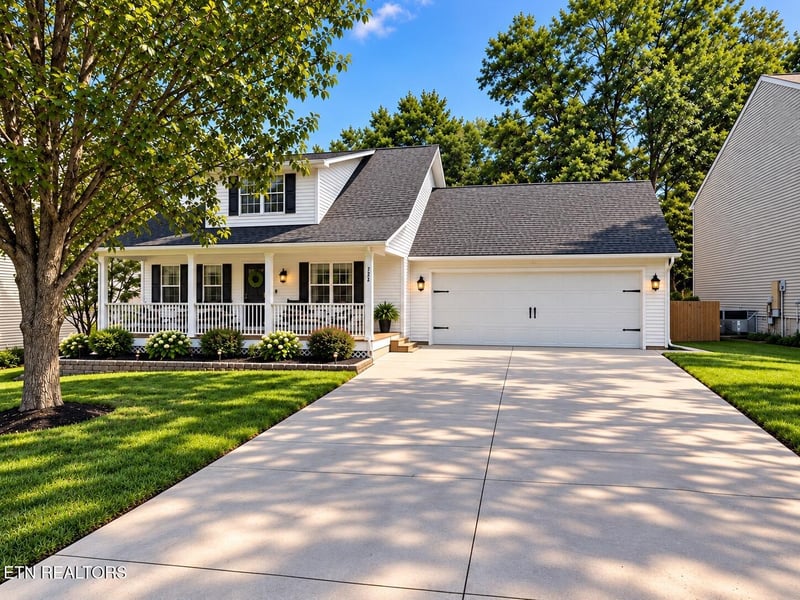 172 Newport Way, Kingston, TN 37763