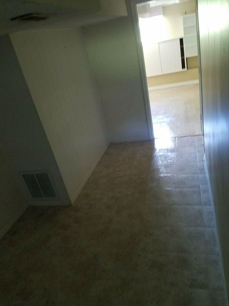 172 Outer Dr, Oak Ridge, TN 37830