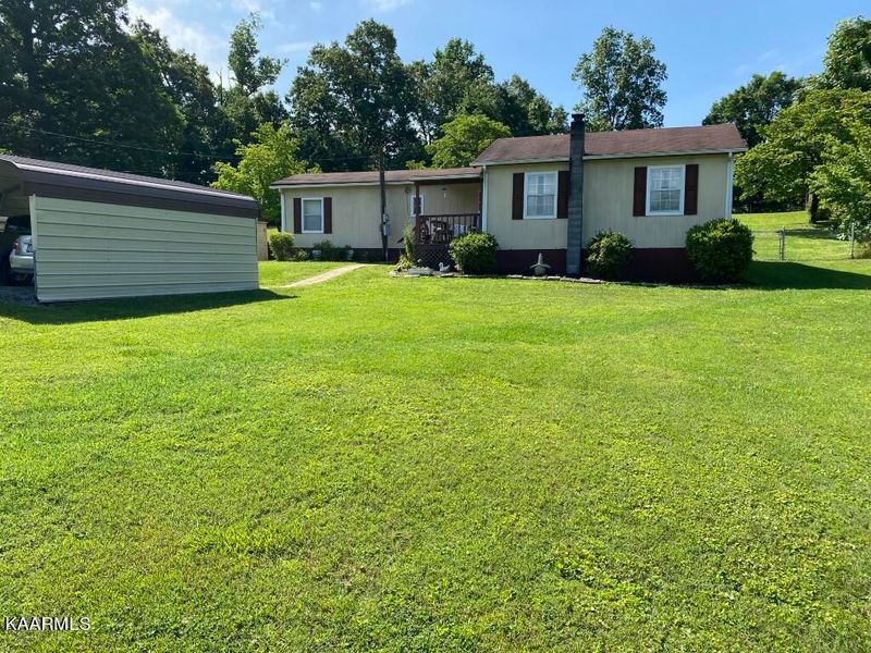 172 Tyson Ln, Lafollette, TN 37766