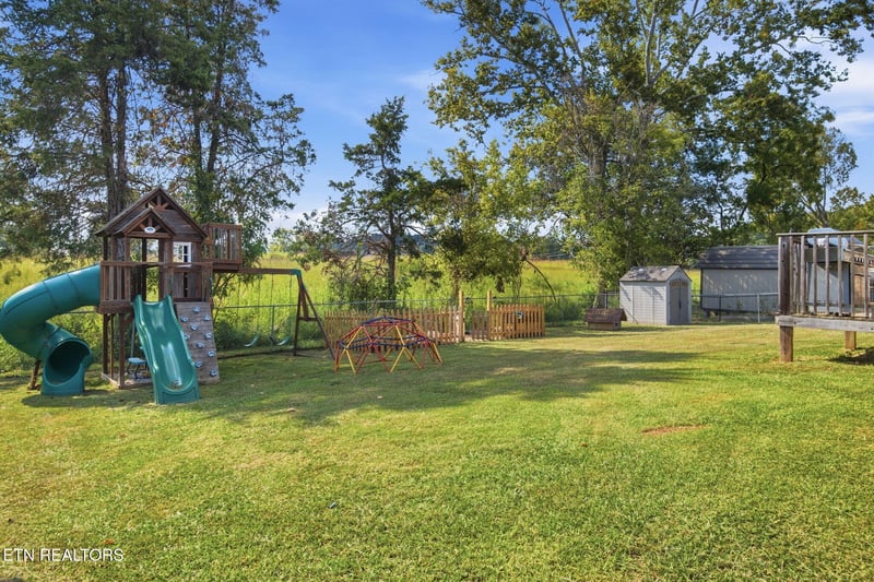 172 Waddington Way, Maynardville, TN 37807