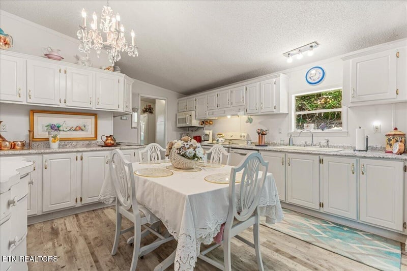 1720 Citico Rd, Vonore, TN 37885