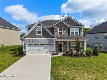 1720 Melton Meadows Dr, Maryville, TN 37803