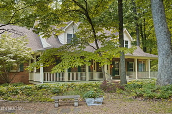 1720 Wood Creek Cir, Athens, TN 37303