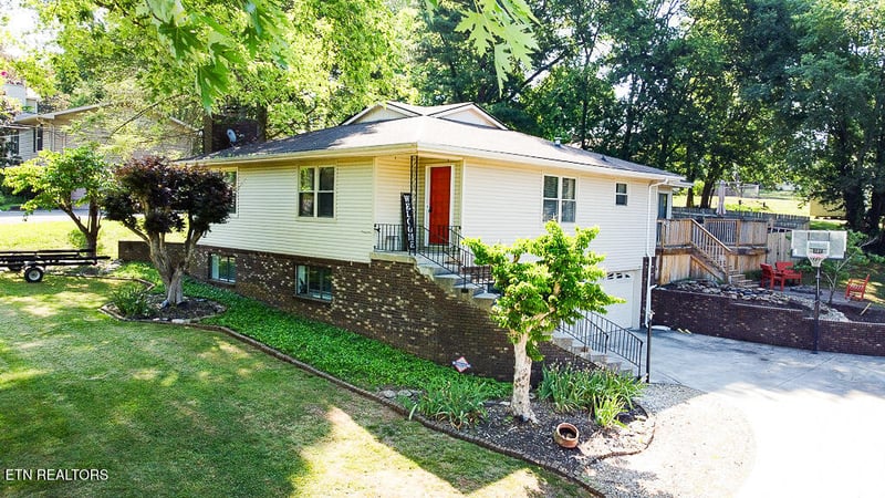 1721 Grenada Blvd, Knoxville, TN 37922