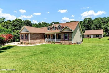 1721 N Parkridge Dr, Knoxville, TN 37924