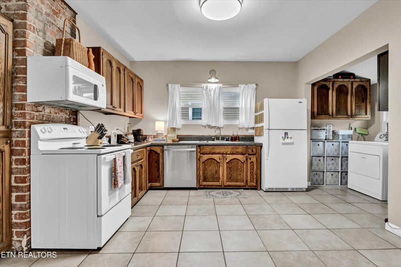 1722 Forest Ave, Knoxville, TN 37916