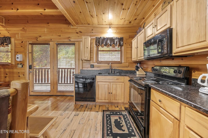 1723 High Rock Way, Sevierville, TN 37862