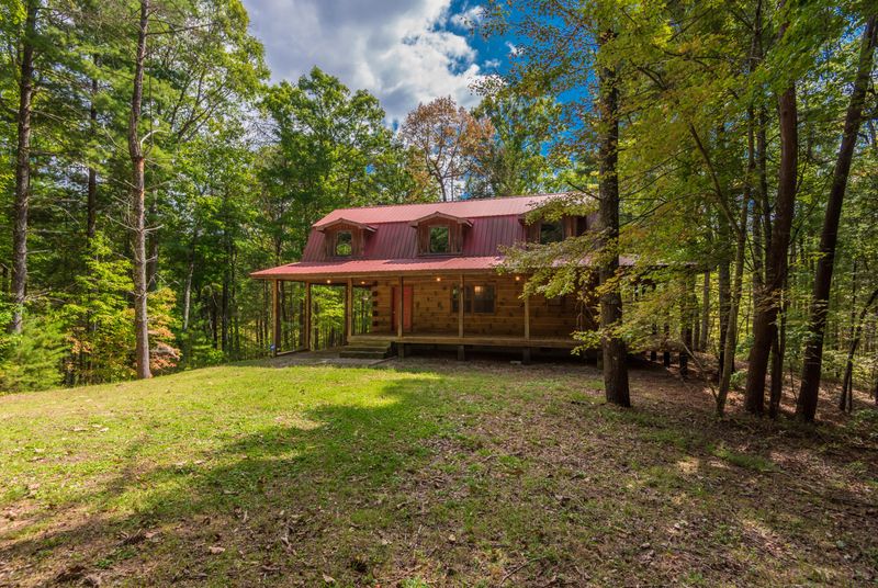 1723 Mount Pleasant Rd, Vonore, TN 37885