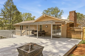 1725 Grenada Blvd, Knoxville, TN 37922