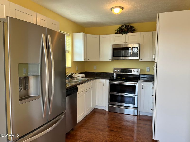 1725 Watauga St, Sevierville, TN 37876