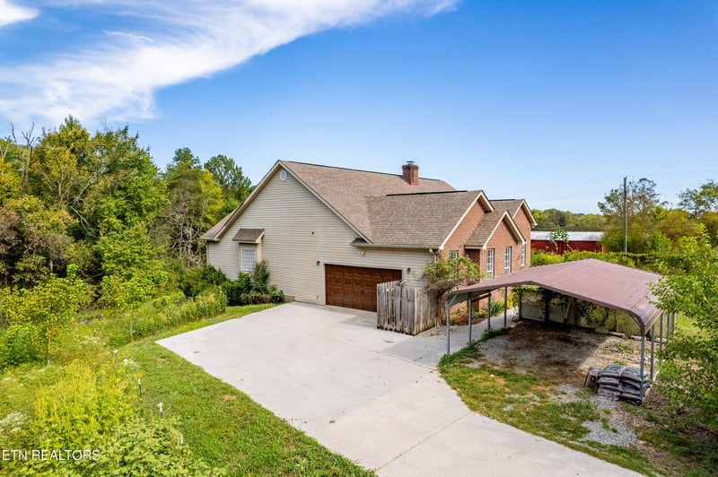 17254 Stockton Valley Rd, Philadelphia, TN 37846