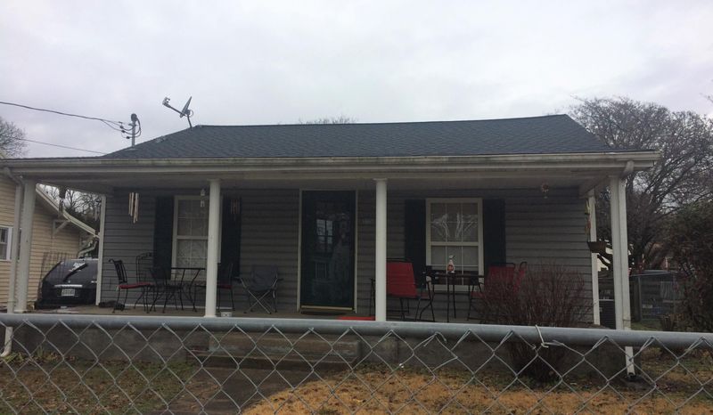1729 Beaumont Ave, Knoxville, TN 37921