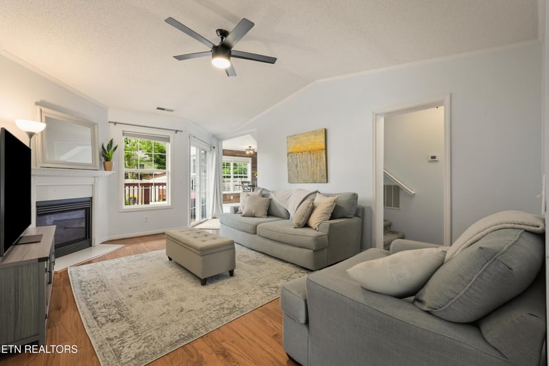 1729 Delmonte Way, Knoxville, TN 37932