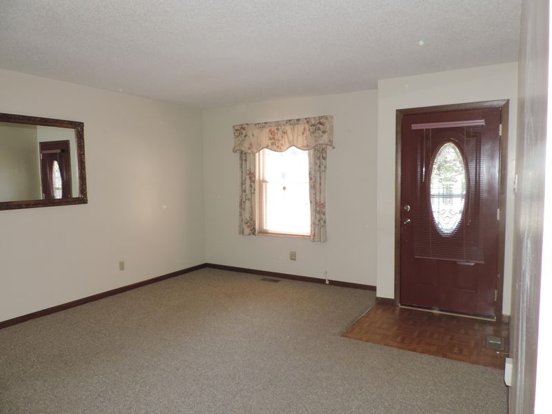 1729 Sundrop Dr, Knoxville, TN 37921