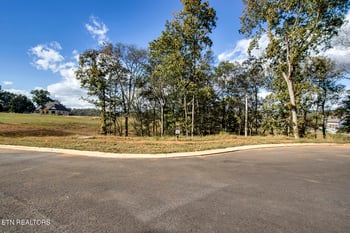 173 Keho Ct, Loudon, TN 37774