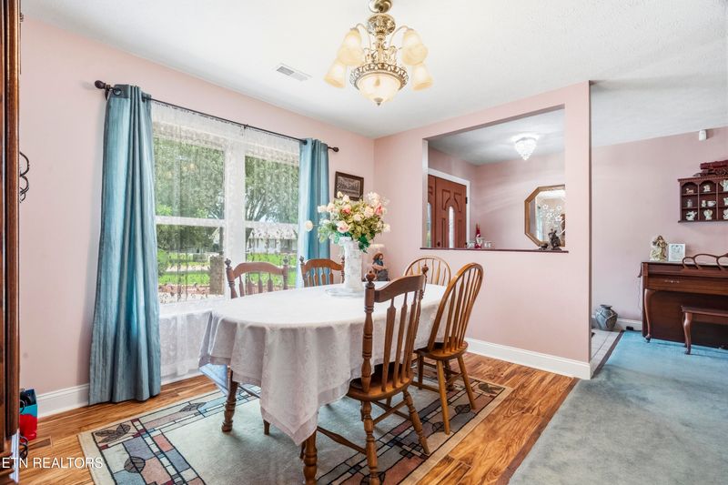 173 Maple Ridge Ln, Seymour, TN 37865