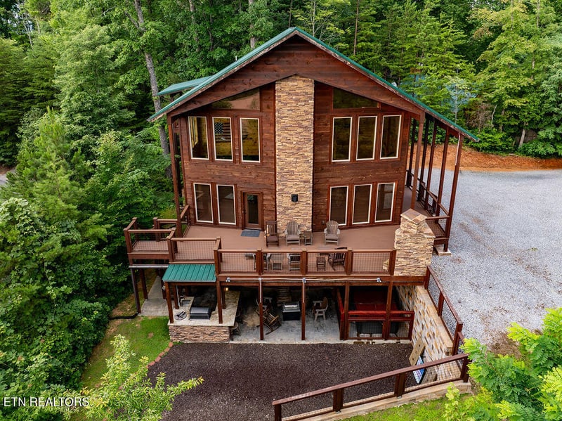 1730 Elk Springs Way, Gatlinburg, TN 37738
