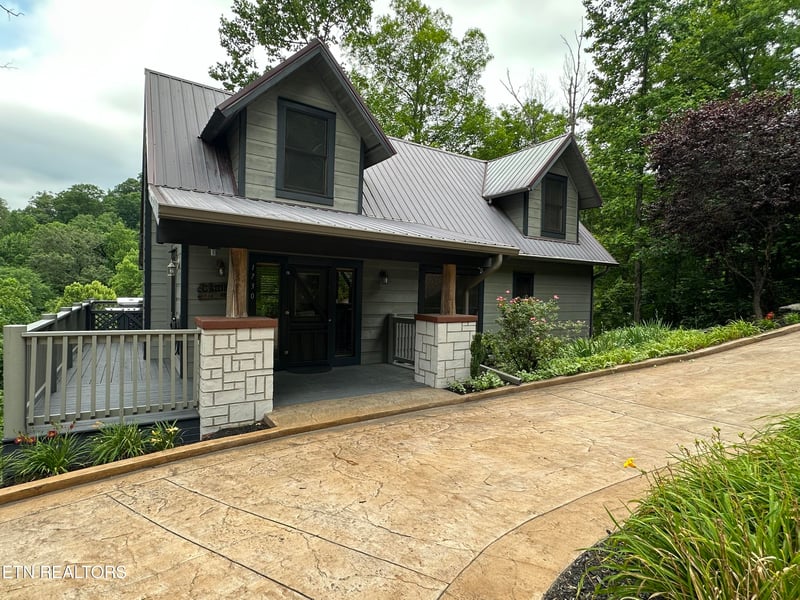 1730 Ridge Rd, Caryville, TN 37714