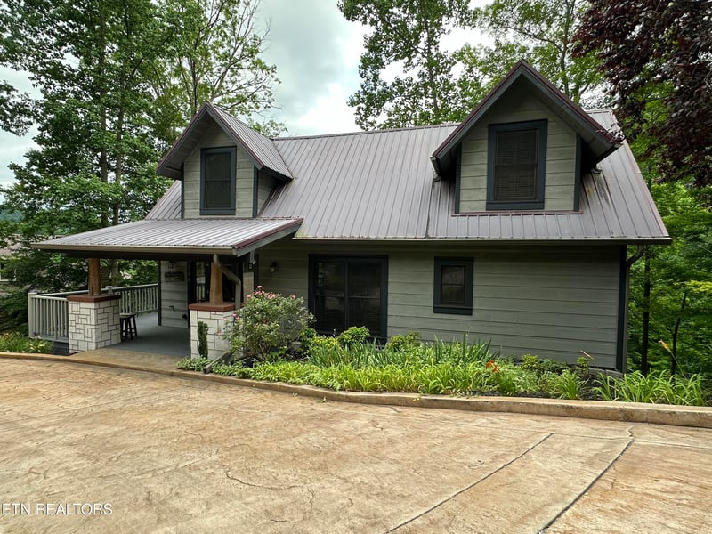 1730 Ridge Rd, Caryville, TN 37714