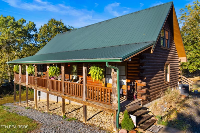 1730 Silver City Rd, Whitesburg, TN 37891