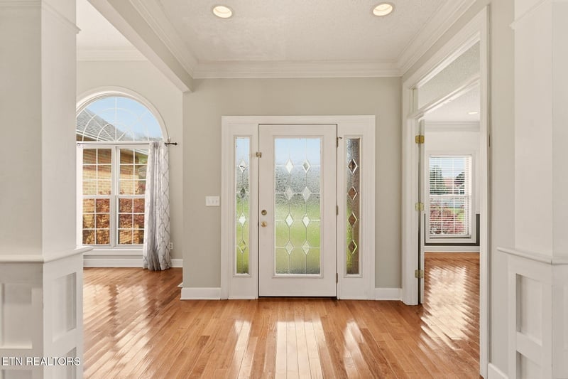 1731 Hollister Dr, Alcoa, TN 37701