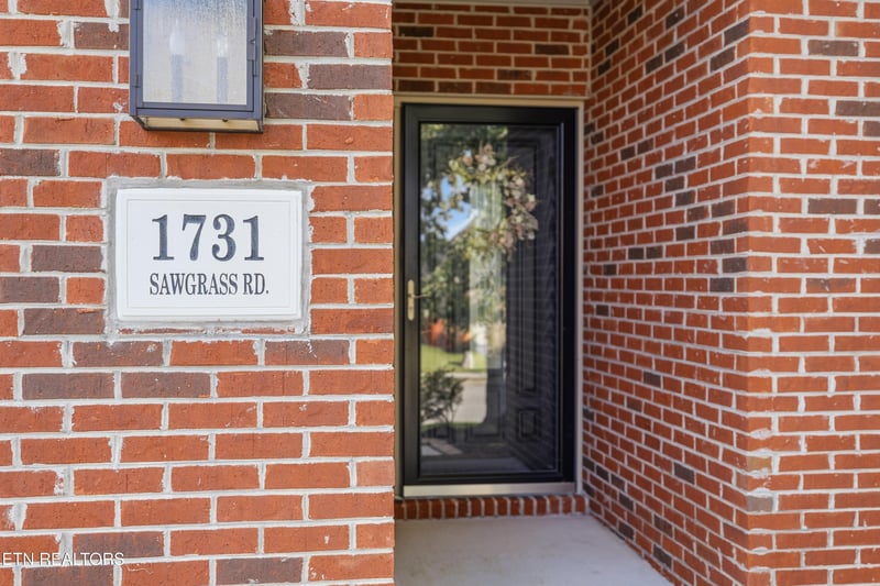 1731 Sawgrass Rd, Knoxville, TN 37922