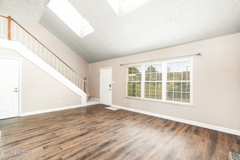 1733 Colony Square Ct, Maryville, TN 37801