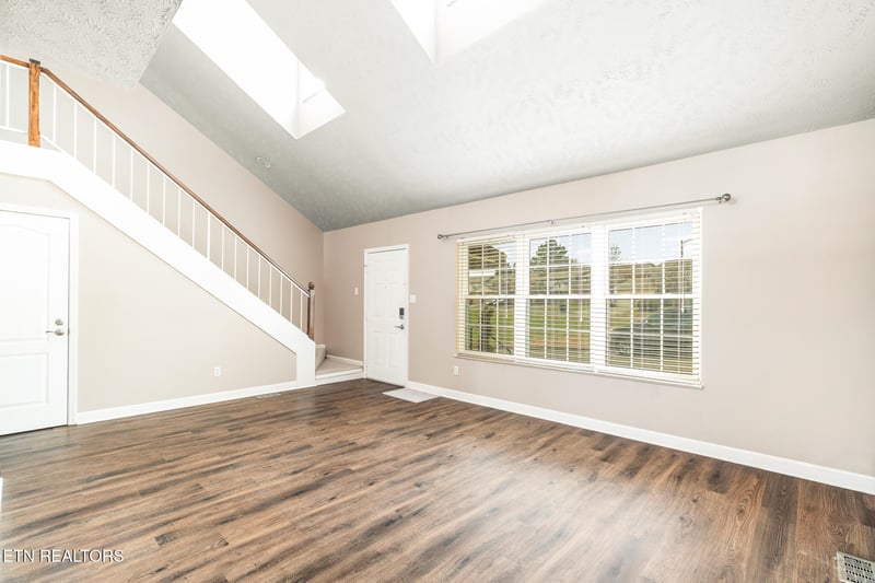 1733 Colony Square Ct, Maryville, TN 37801