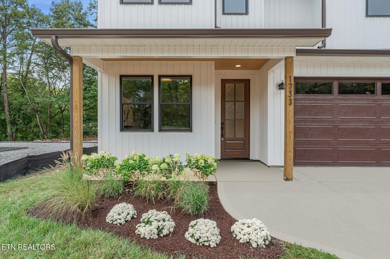 1733 Nathans Cove Way, Knoxville, TN 37909