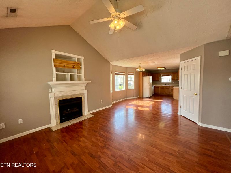 1733 Snapp Rd, Sevierville, TN 37862