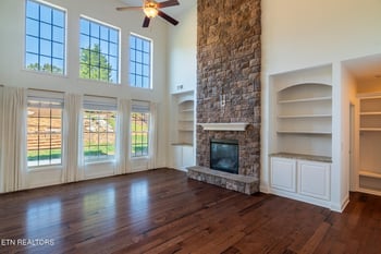 1735 Avashire Ln, Knoxville, TN 37931