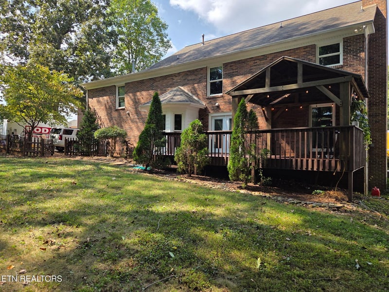 1735 Dunwoody Blvd, Knoxville, TN 37919