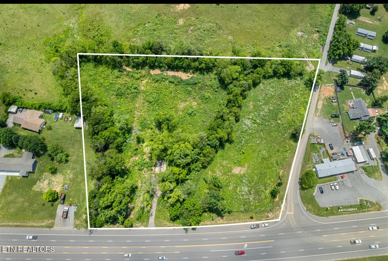 1735 Highway 411, Vonore, TN 37885