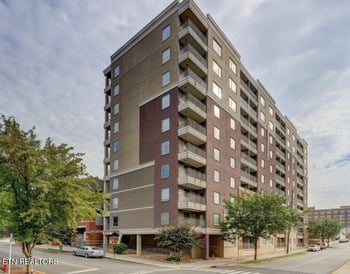 1735 Lake Ave #104, Knoxville, TN 37916