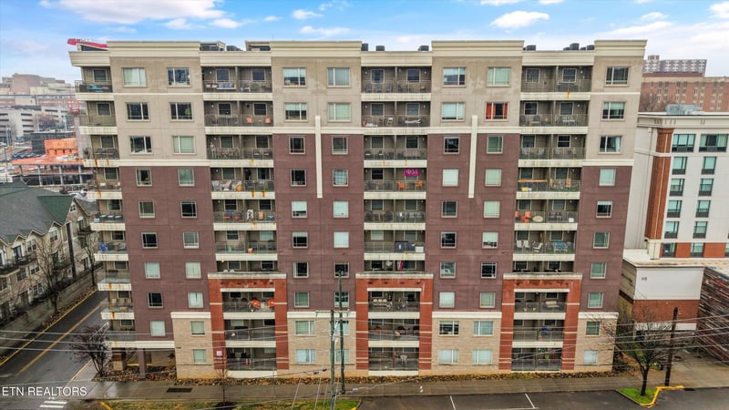 1735 Lake Ave #201, Knoxville, TN 37916