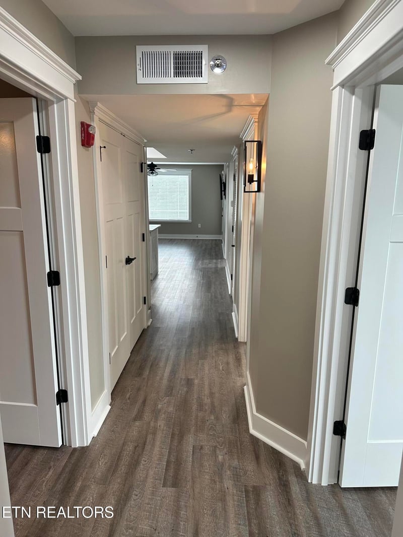 1735 Lake Ave #607, Knoxville, TN 37916