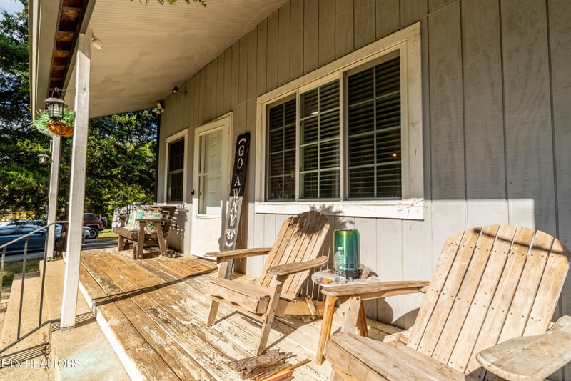 1735 Mccarty Rd, Knoxville, TN 37914