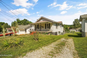 1735 Nickerson Ave, Knoxville, TN 37917