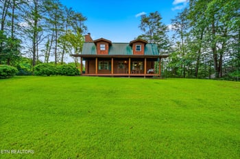1736 Walker Tr, Sevierville, TN 37876