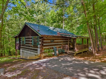1737 Blue Ridge Rd, Sevierville, TN 37876